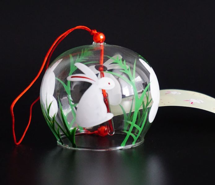 Японський скляний дзвіночок Фурін Чотири зайці 25008 фото