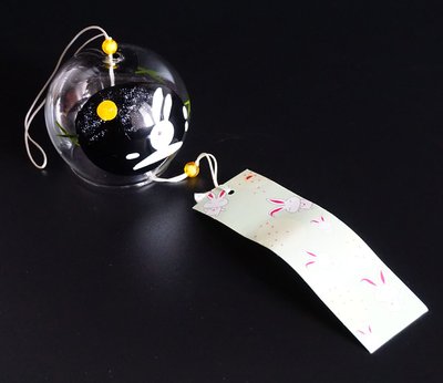 Японський скляний дзвіночок Фурін Два зайці 25010 фото