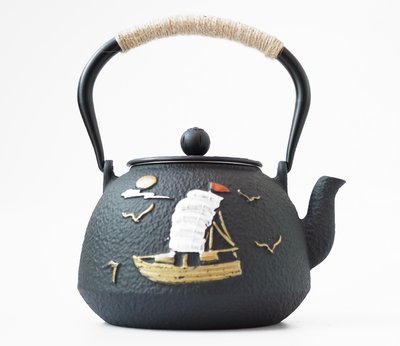 Чайник чугунный Тэцубин с ситом Парусник 1100мл. 9200306 фото