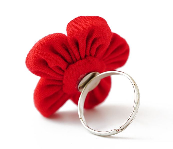 Кольцо тряпичное безразмерное Цветок Красное 9080443 фото